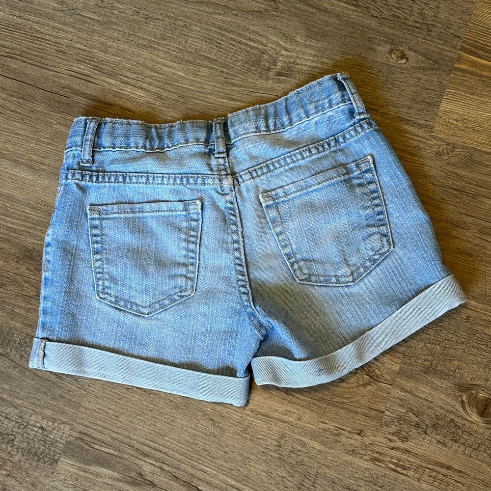 Place Light Blue Denim Shorts - Picture 2 of 4
